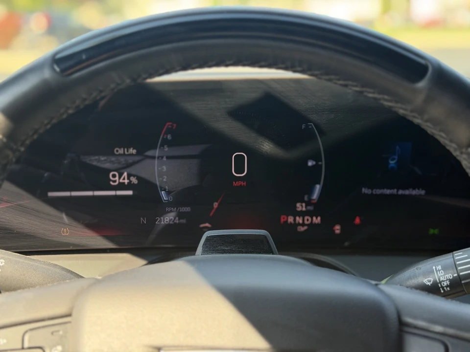 2025 Cadillac CT5-V - Image 21 of 24