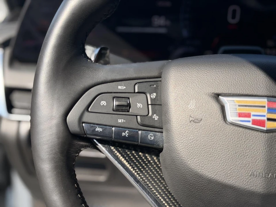 2025 Cadillac CT5-V - Image 18 of 24