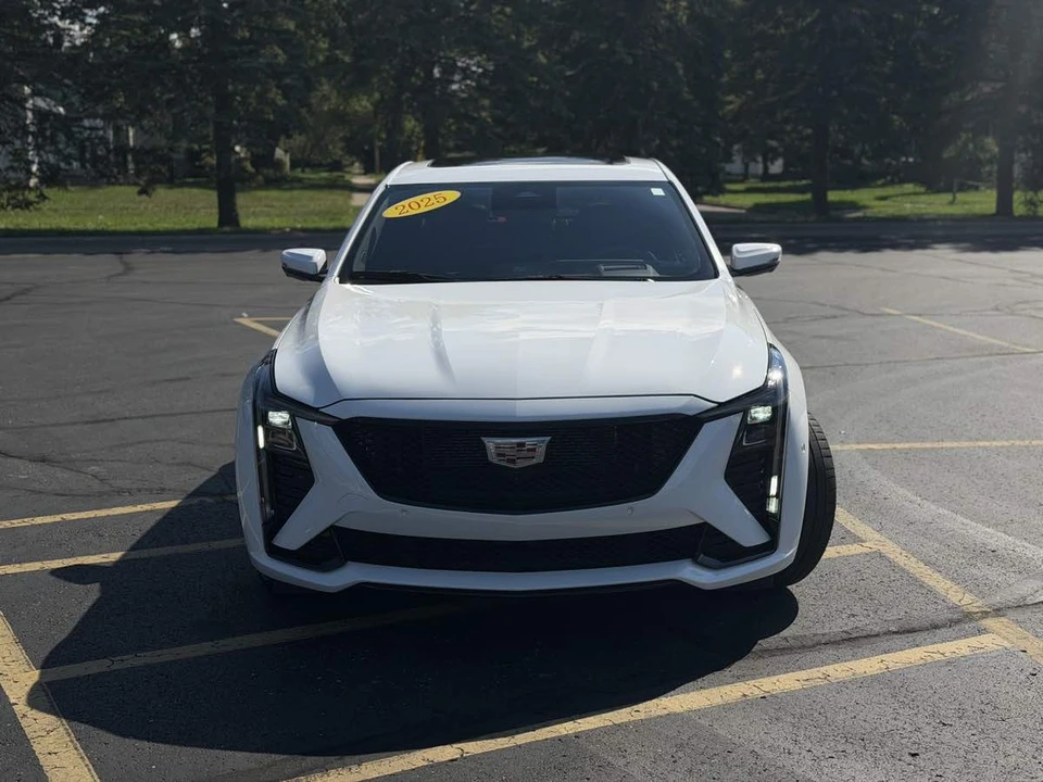 2025 Cadillac CT5-V - Image 11 of 24