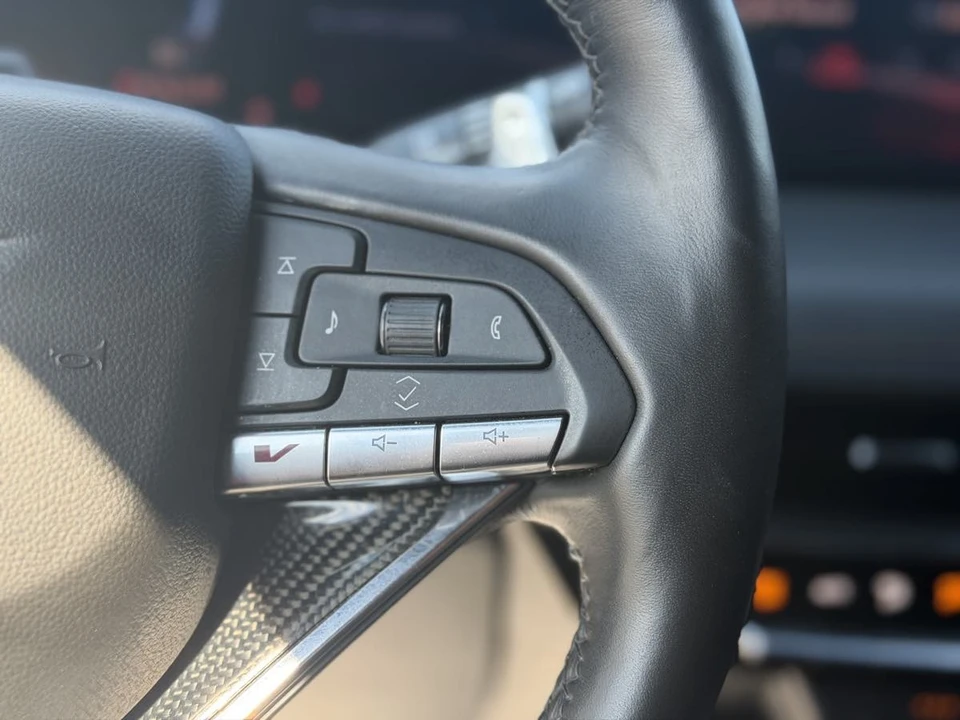 2025 Cadillac CT5-V - Image 20 of 24