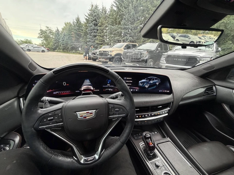 2025 Cadillac CT5-V - Image 16 of 26
