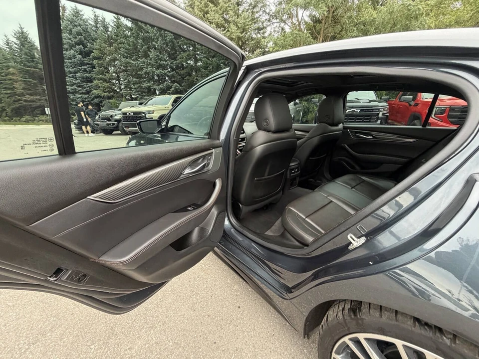 2025 Cadillac CT5-V - Image 24 of 26