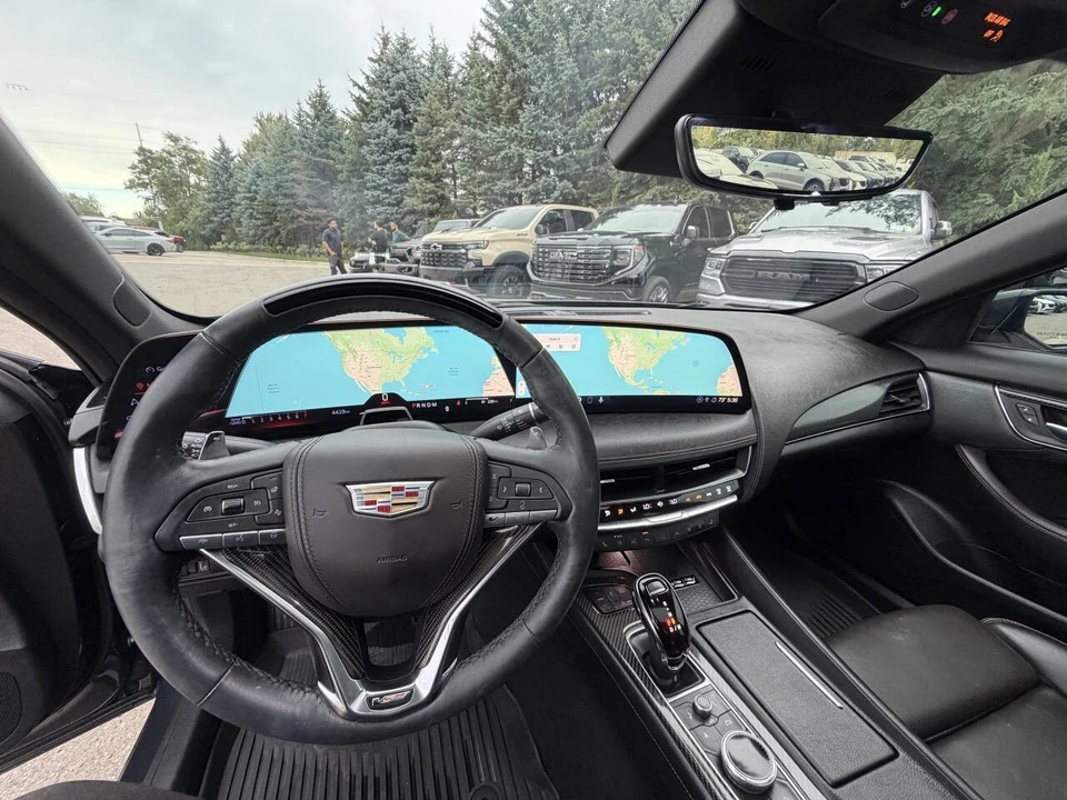 2025 Cadillac CT5-V - Image 15 of 26
