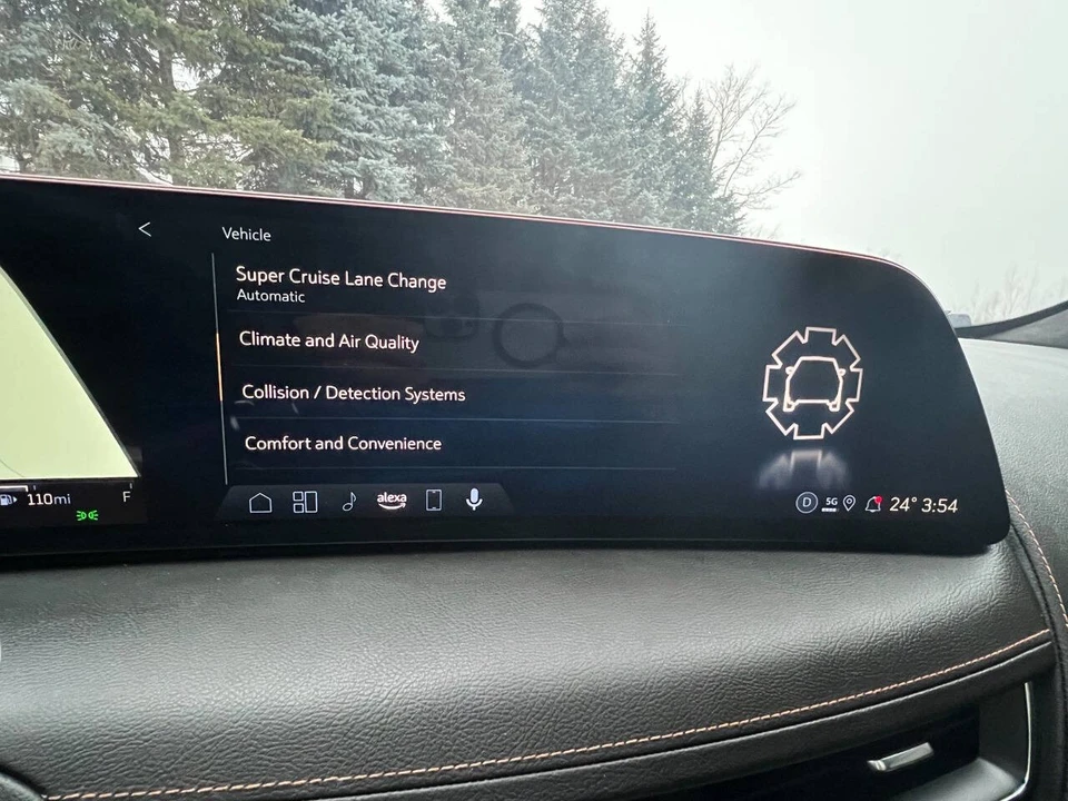 2025 Cadillac CT5-V - Image 29 of 31