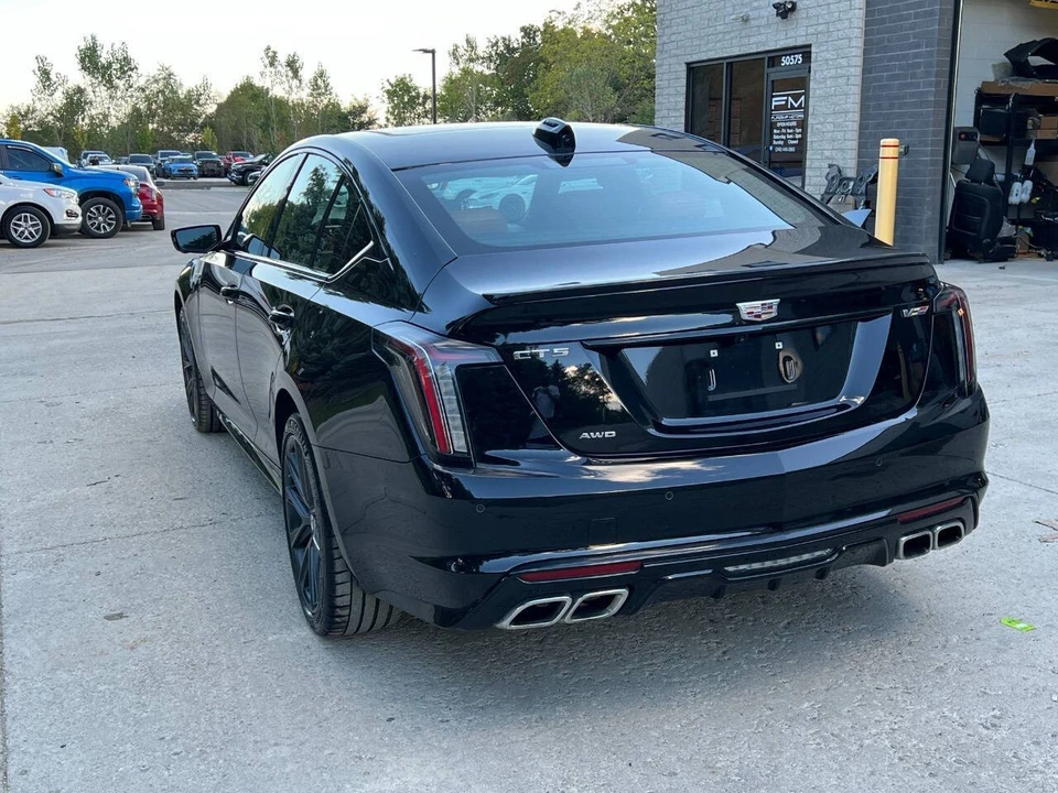 2025 Cadillac CT5-V - Image 10 of 21