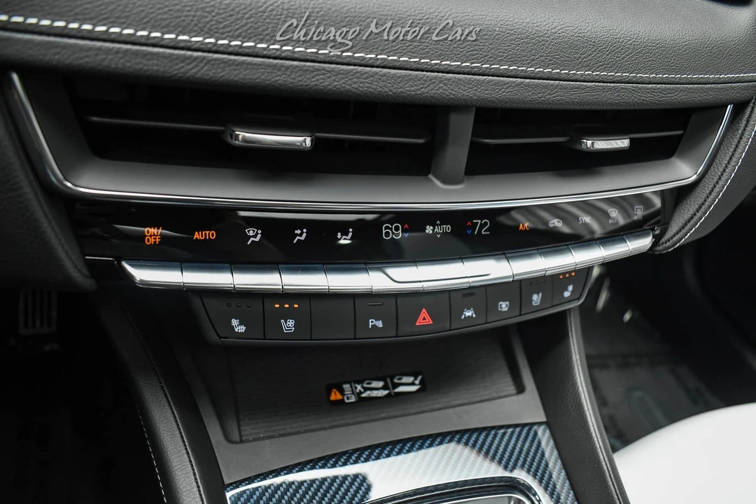 2025 Cadillac CT5-V Blackwing - Image 19 of 21