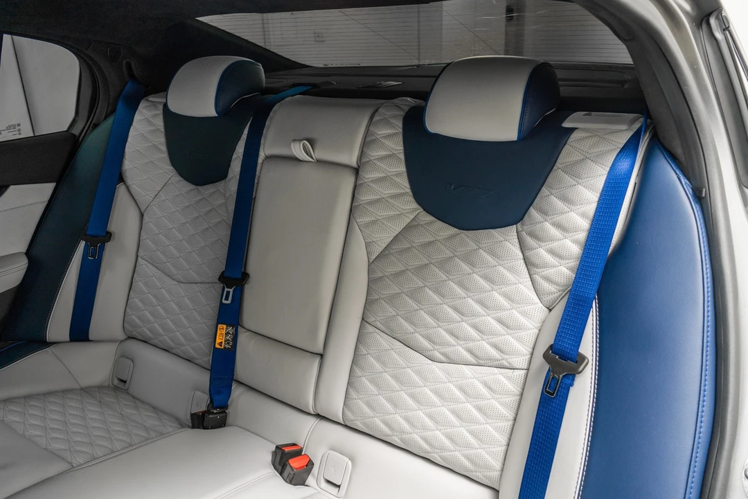 2025 Cadillac CT5-V Blackwing - Image 16 of 21