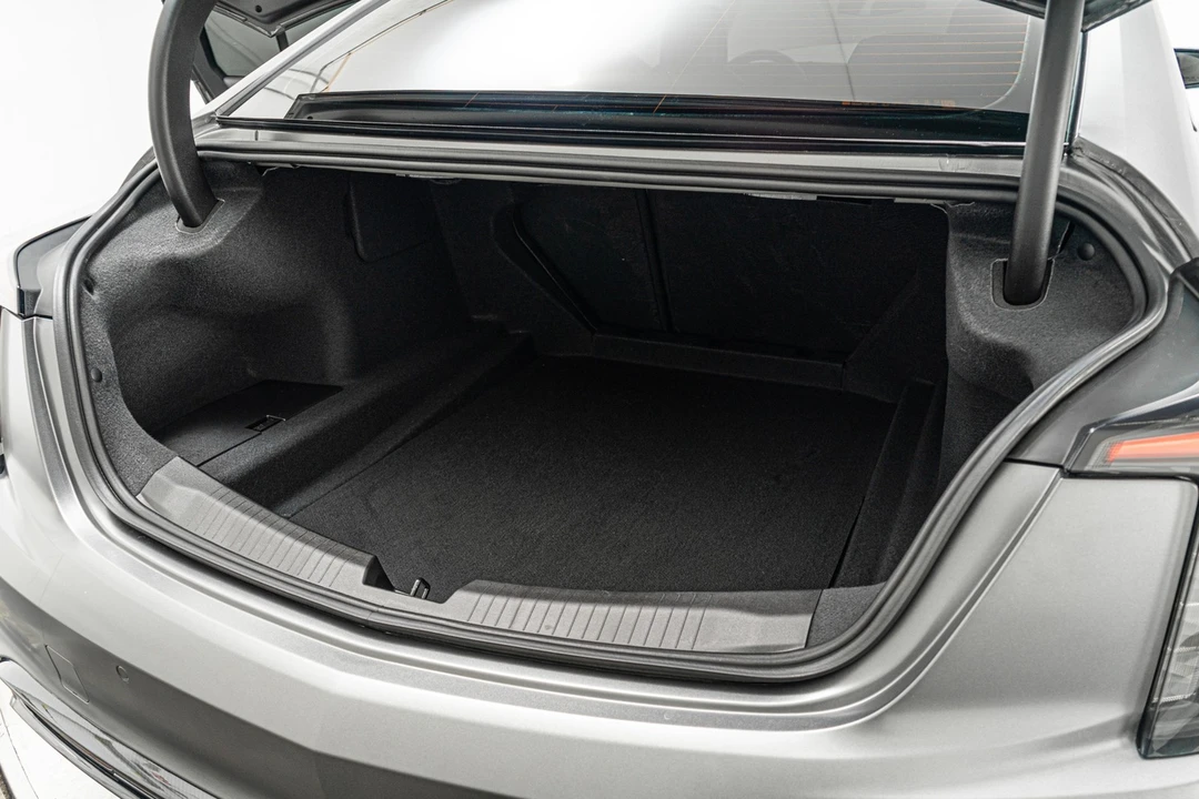 2025 Cadillac CT5-V Blackwing - Image 19 of 21