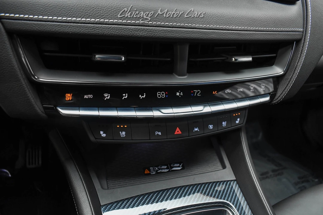 2025 Cadillac CT5-V - Image 19 of 21