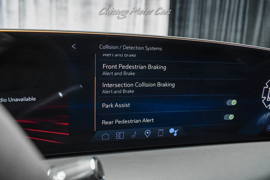2025 Cadillac CT5-V - Image 18 of 21