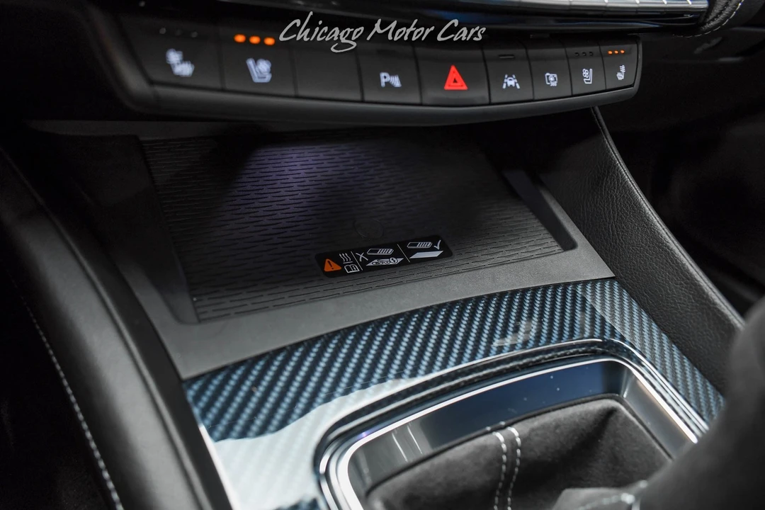 2025 Cadillac CT5-V - Image 20 of 21