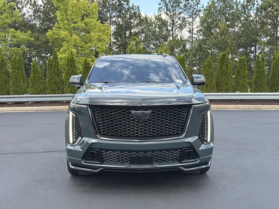 2025 Cadillac Escalade-V 5th Gen - Image 10 of 20