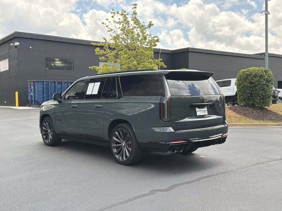 2025 Cadillac Escalade-V 5th Gen - Image 13 of 20