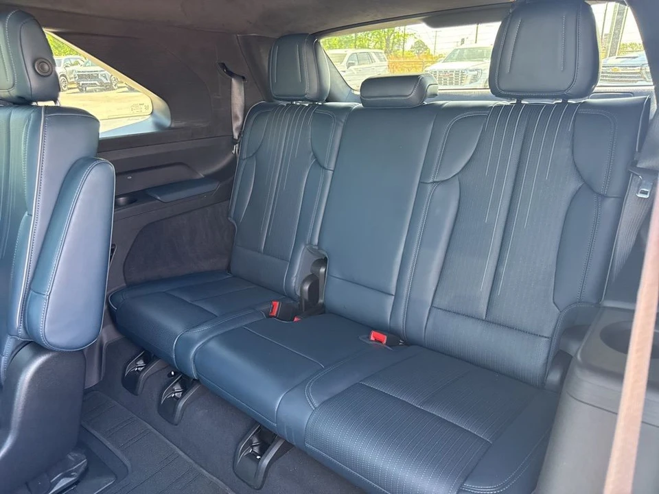 2025 Cadillac Escalade IQ - Image 13 of 21
