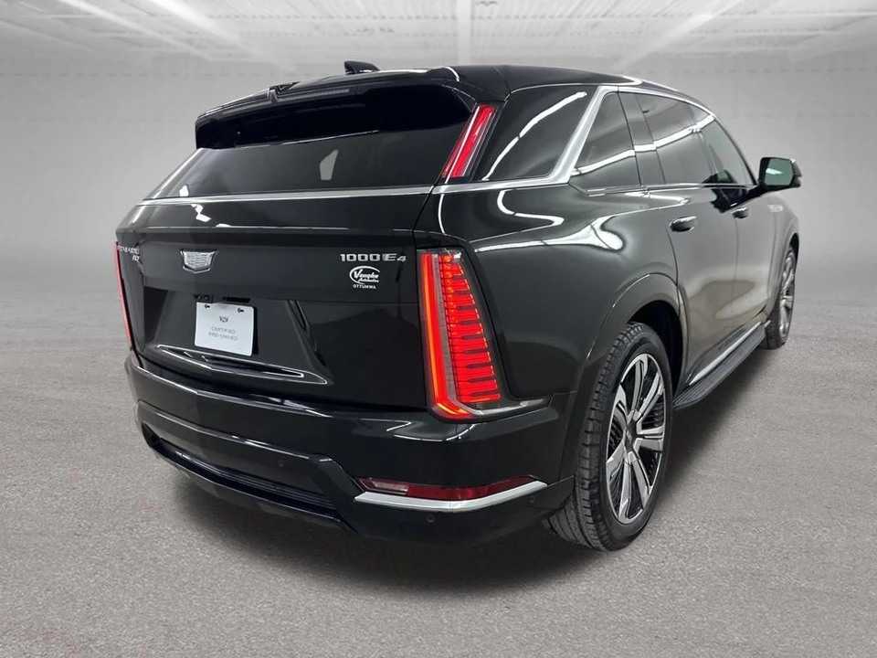 2025 Cadillac Escalade IQ - Image 11 of 21