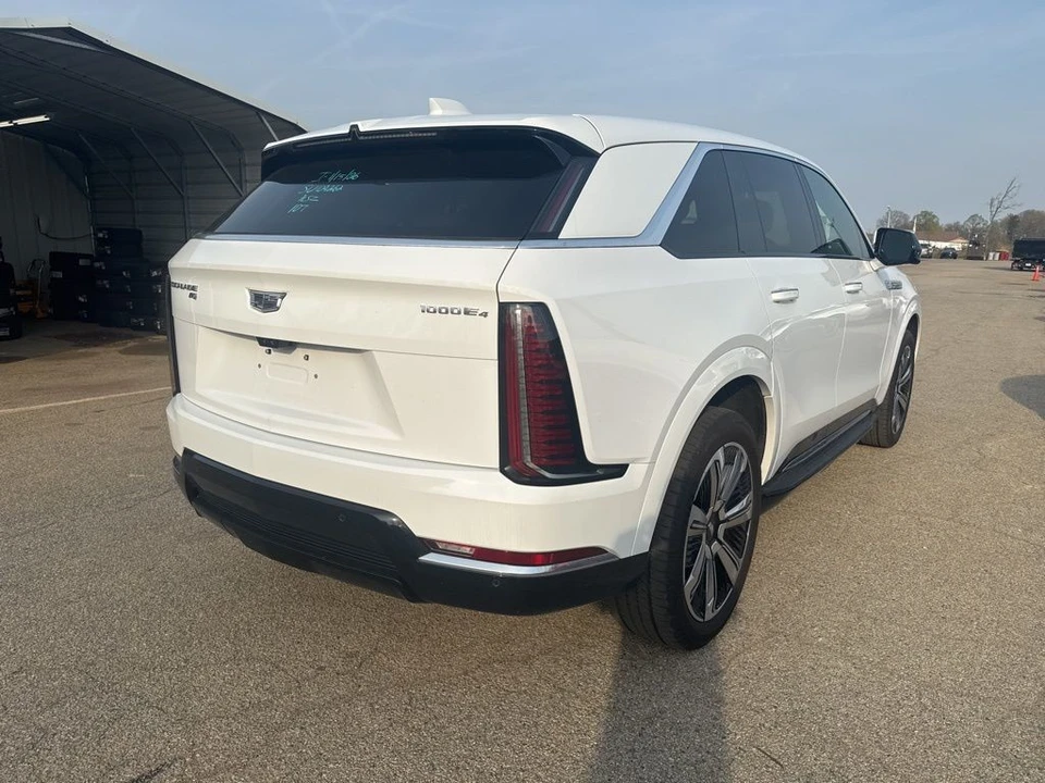 2025 Cadillac Escalade IQ - Image 3 of 8