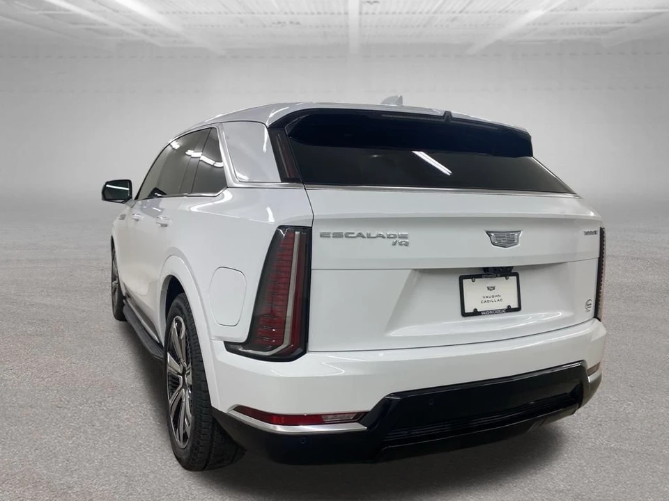 2025 Cadillac Escalade IQ - Image 8 of 12