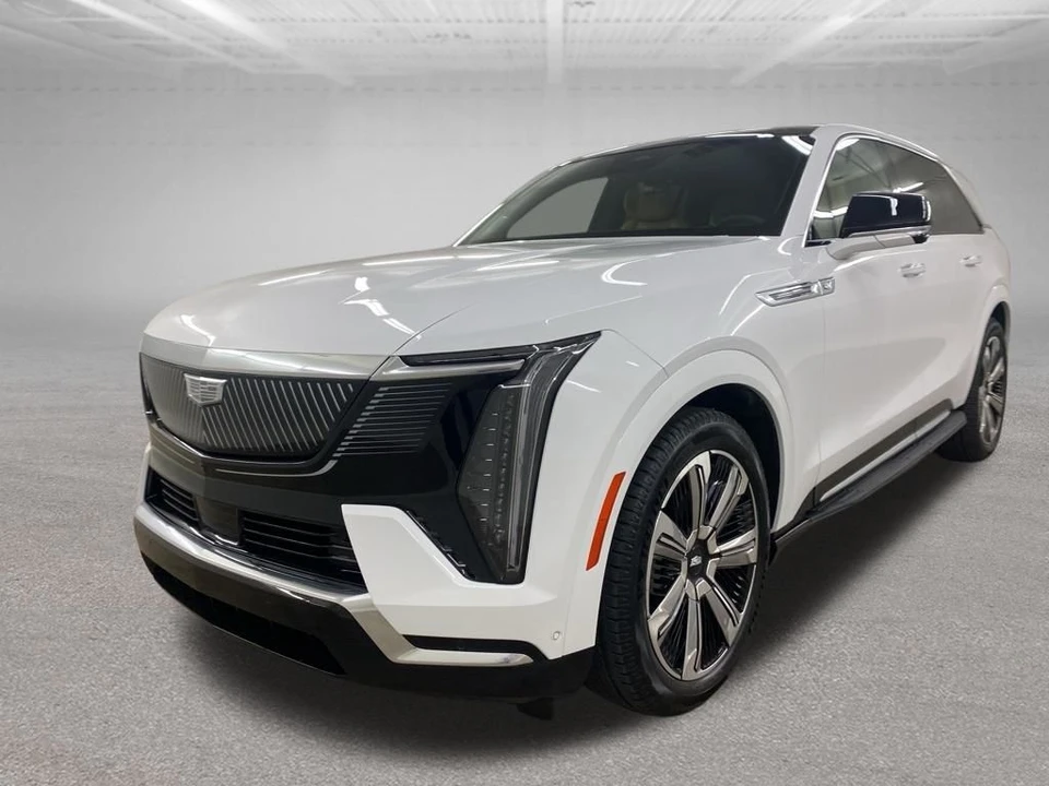 2025 Cadillac Escalade IQ - Image 5 of 12
