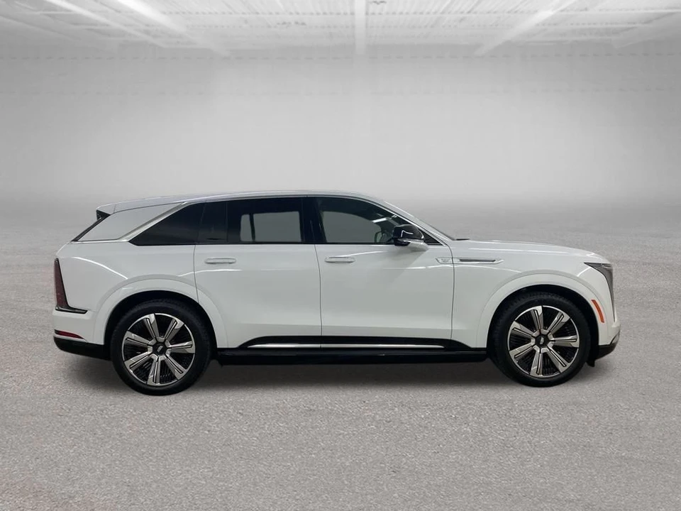 2025 Cadillac Escalade IQ - Image 12 of 12