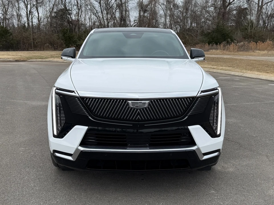 2025 Cadillac Escalade IQ - Image 5 of 21
