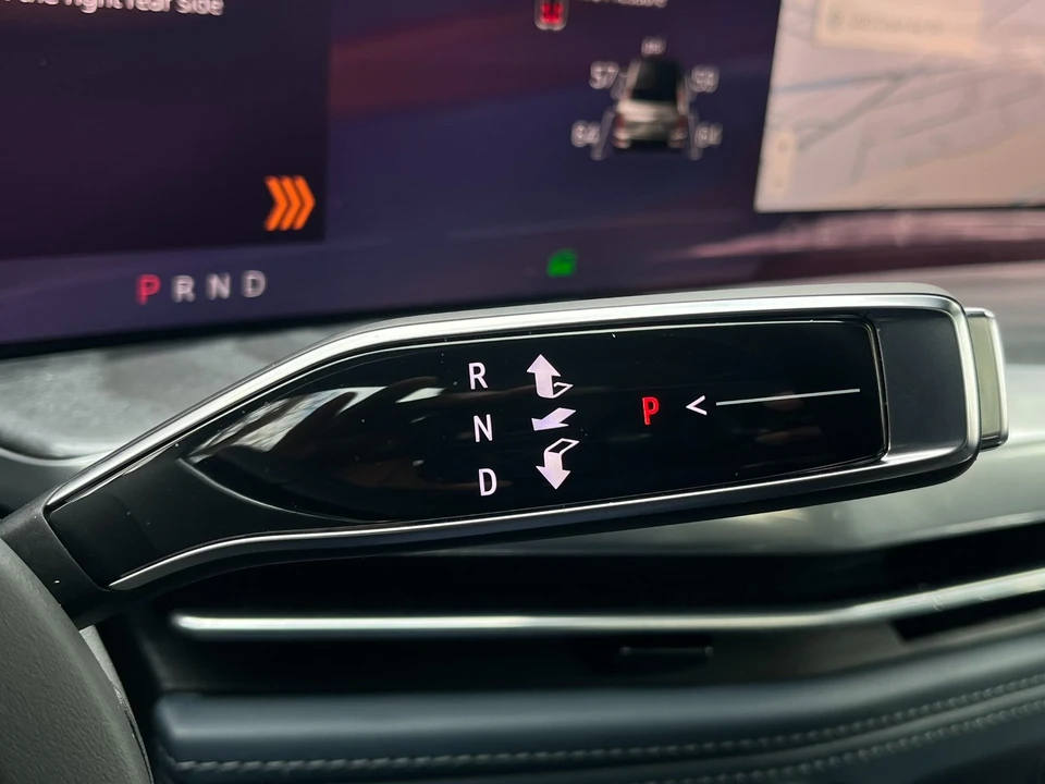 2025 Cadillac Escalade IQ - Image 21 of 21