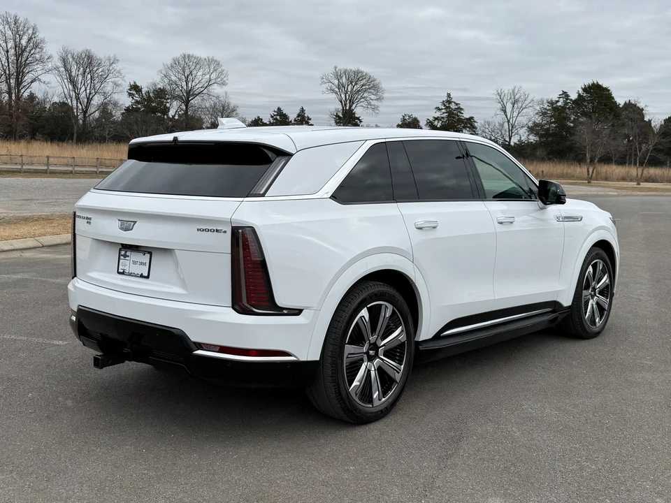 2025 Cadillac Escalade IQ - Image 3 of 21