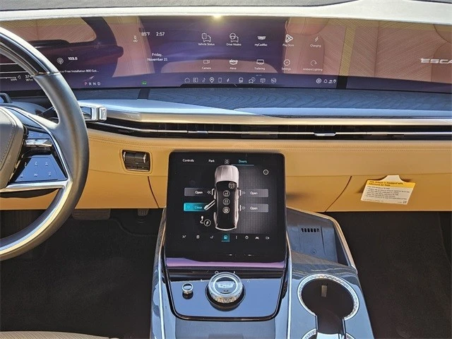 2025 Cadillac Escalade IQ - Image 17 of 21