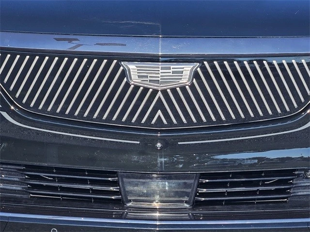 2025 Cadillac Escalade IQ - Image 9 of 21