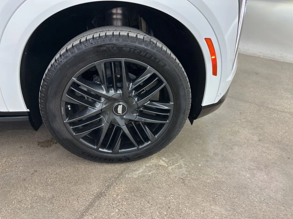 2025 Cadillac Escalade IQ - Image 13 of 21