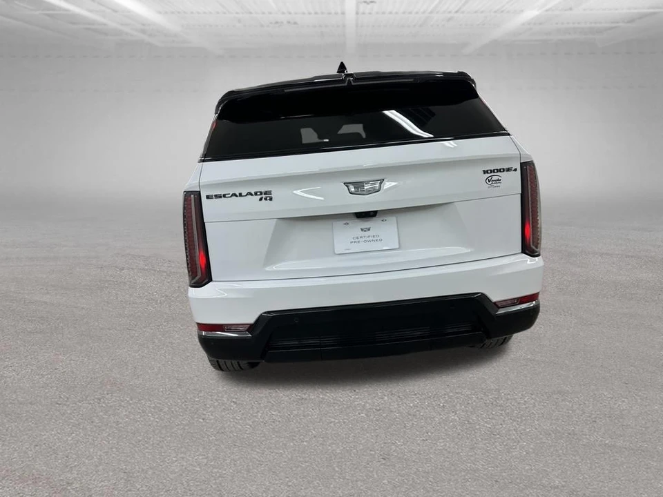 2025 Cadillac Escalade IQ - Image 9 of 21