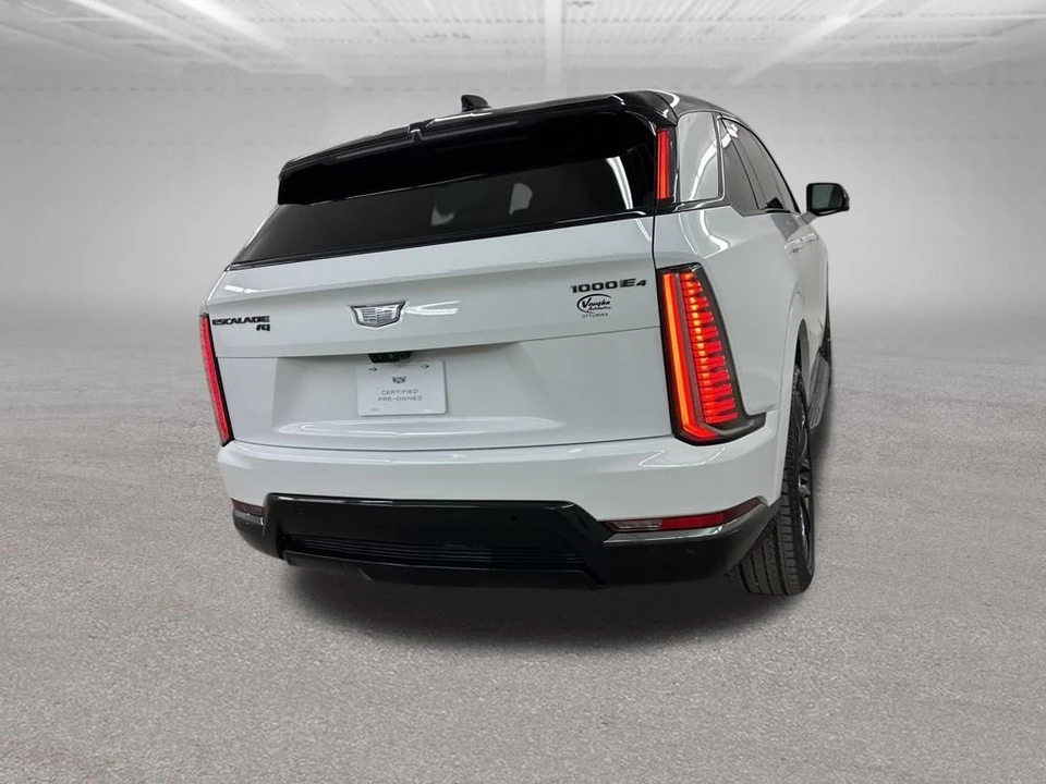 2025 Cadillac Escalade IQ - Image 10 of 21