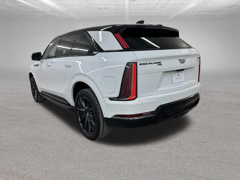 2025 Cadillac Escalade IQ - Image 7 of 21