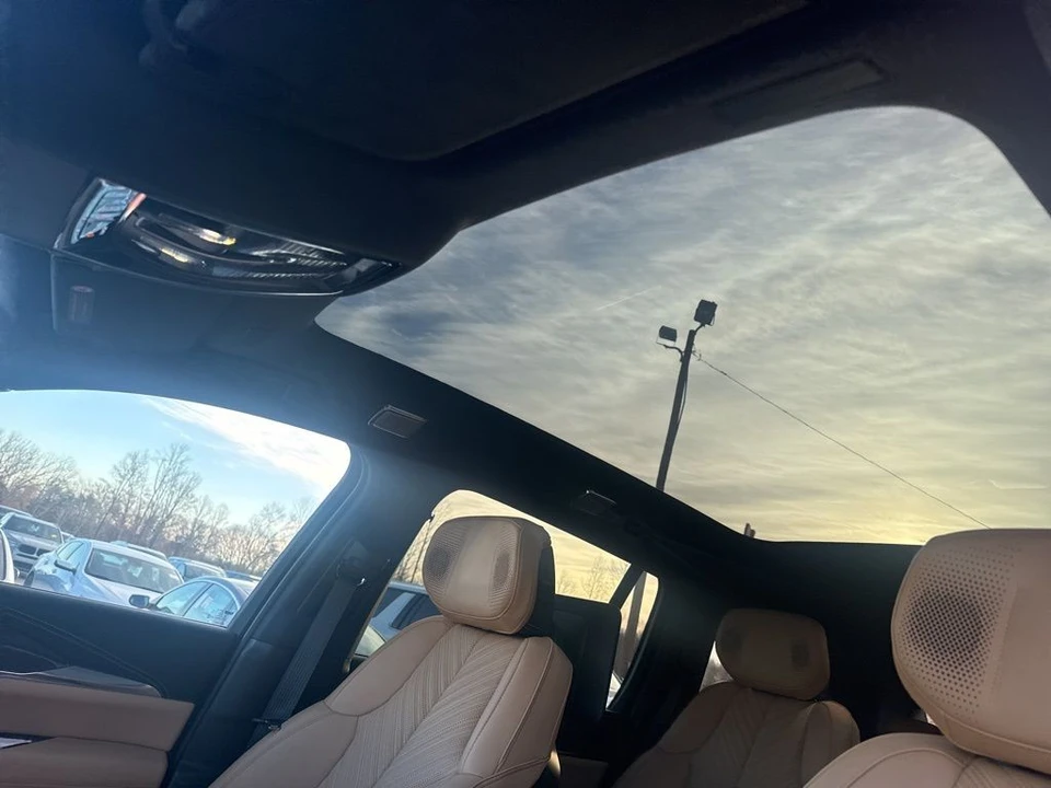 2025 Cadillac Escalade IQ - Image 6 of 8