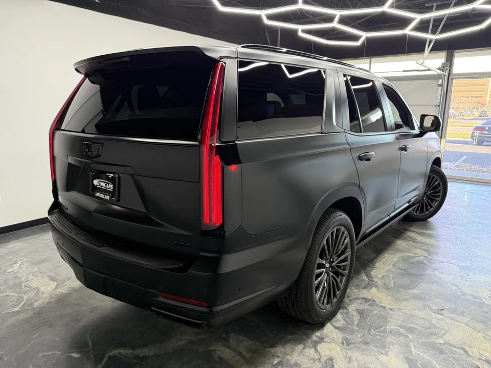 2025 Cadillac Escalade 5th Gen - Image 8 of 21
