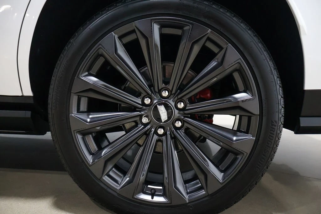 2025 Cadillac Escalade 5th Gen - Image 12 of 21