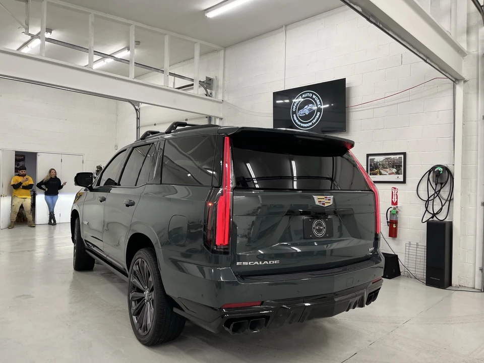 2025 Cadillac Escalade 5th Gen - Image 7 of 16