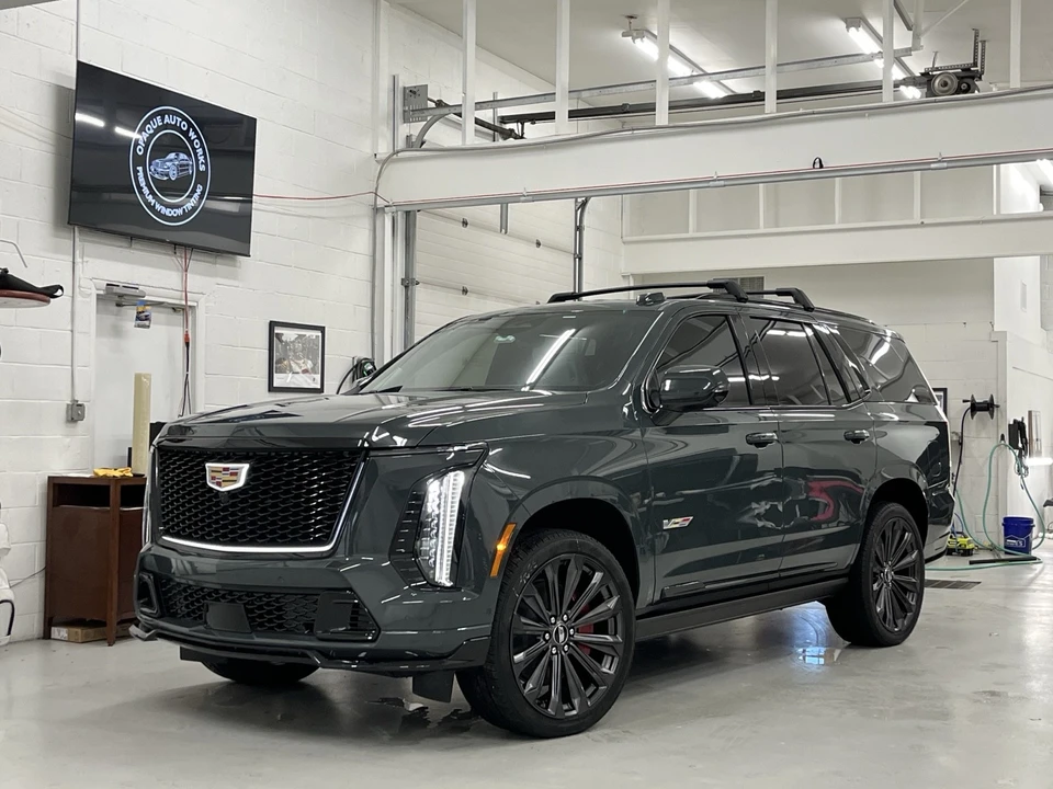 2025 Cadillac Escalade 5th Gen - Image 4 of 16