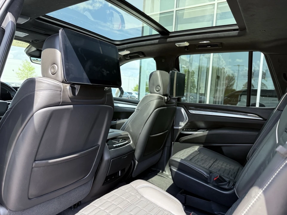 2025 Cadillac Escalade 5th Gen - Image 21 of 21