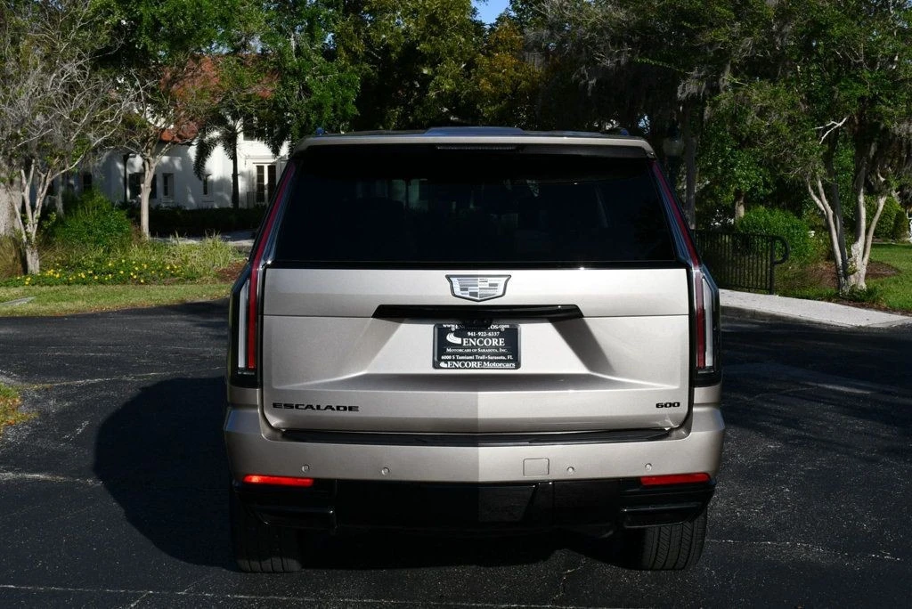 2025 Cadillac Escalade 5th Gen - Image 5 of 21