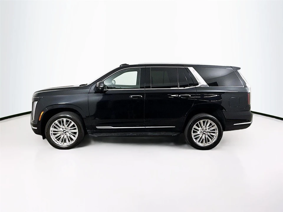 2025 Cadillac Escalade 5th Gen - Image 7 of 31