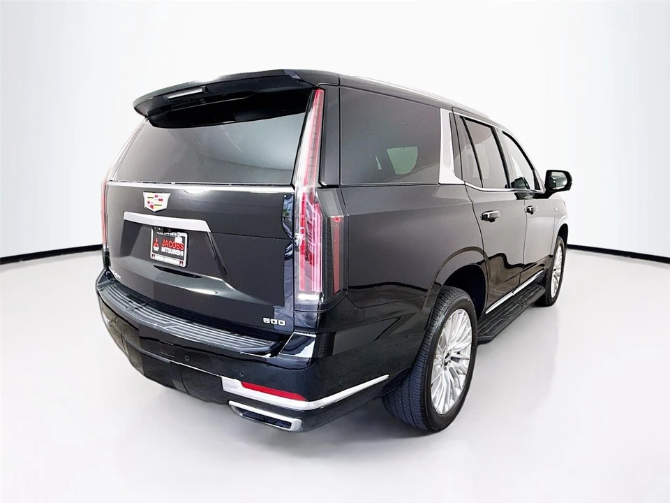 2025 Cadillac Escalade 5th Gen - Image 13 of 21