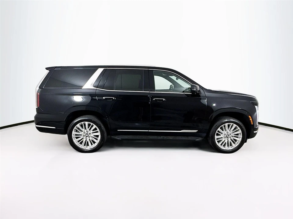 2025 Cadillac Escalade 5th Gen - Image 10 of 15