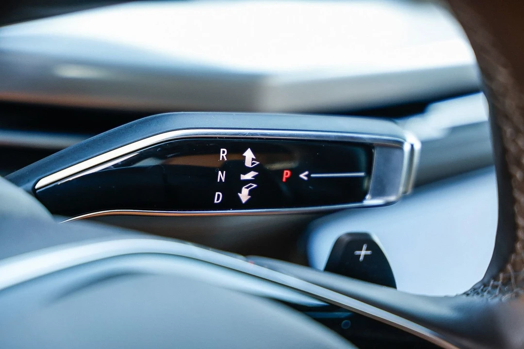 2025 Cadillac Escalade 5th Gen - Image 21 of 21