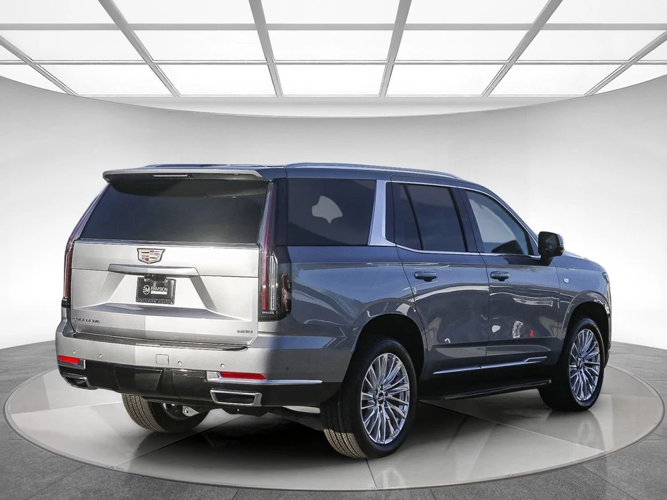 2025 Cadillac Escalade 5th Gen - Image 4 of 12