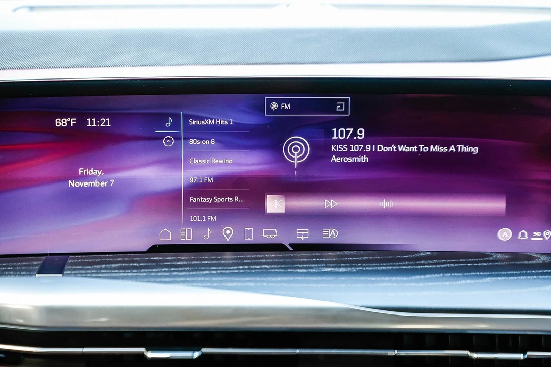2025 Cadillac Escalade 5th Gen - Image 12 of 12