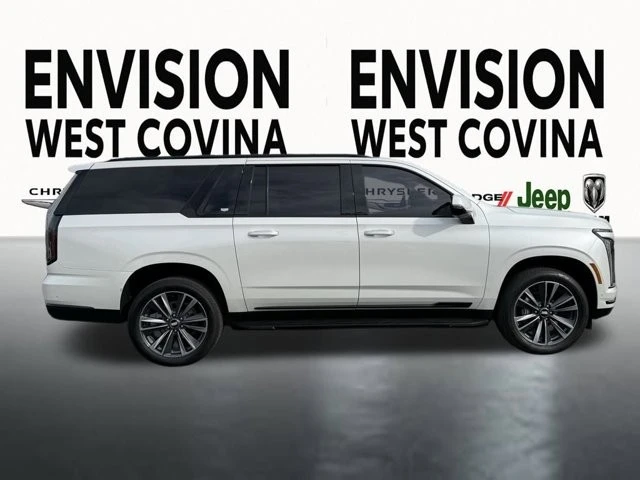 2025 Cadillac Escalade 5th Gen - Image 12 of 12