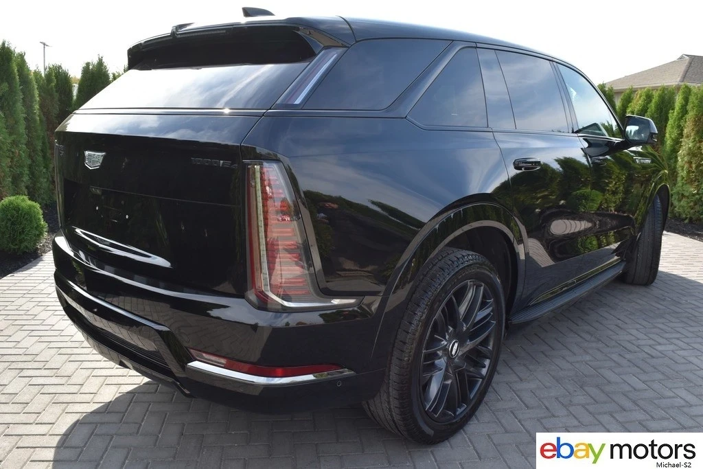 2025 Cadillac Escalade IQ - Image 5 of 21