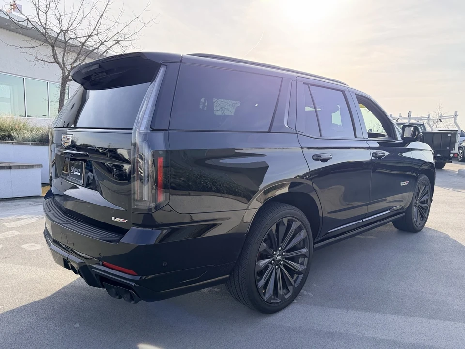 2025 Cadillac Escalade-V 5th Gen - Image 5 of 6