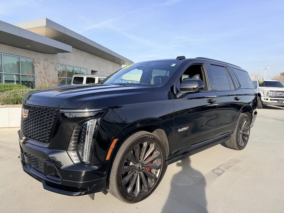 2025 Cadillac Escalade-V 5th Gen - Image 4 of 6