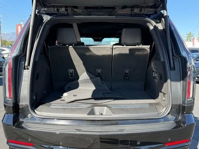 2025 Cadillac Escalade-V 5th Gen - Image 11 of 12